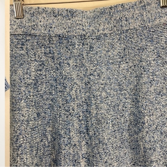 Free People Cruising Sweater Shorts Knit High Waisted Loose Blue Sz Medium New - Picture 8 of 11